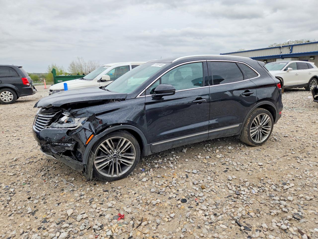 Salvage Lincoln MKZ Image