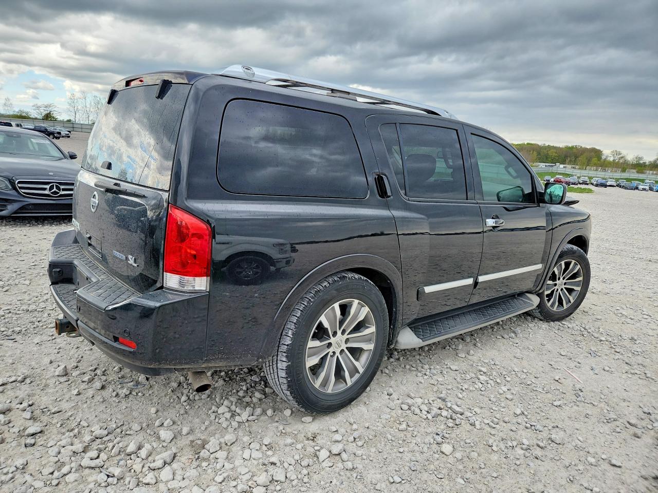 Nissan Armada Sl