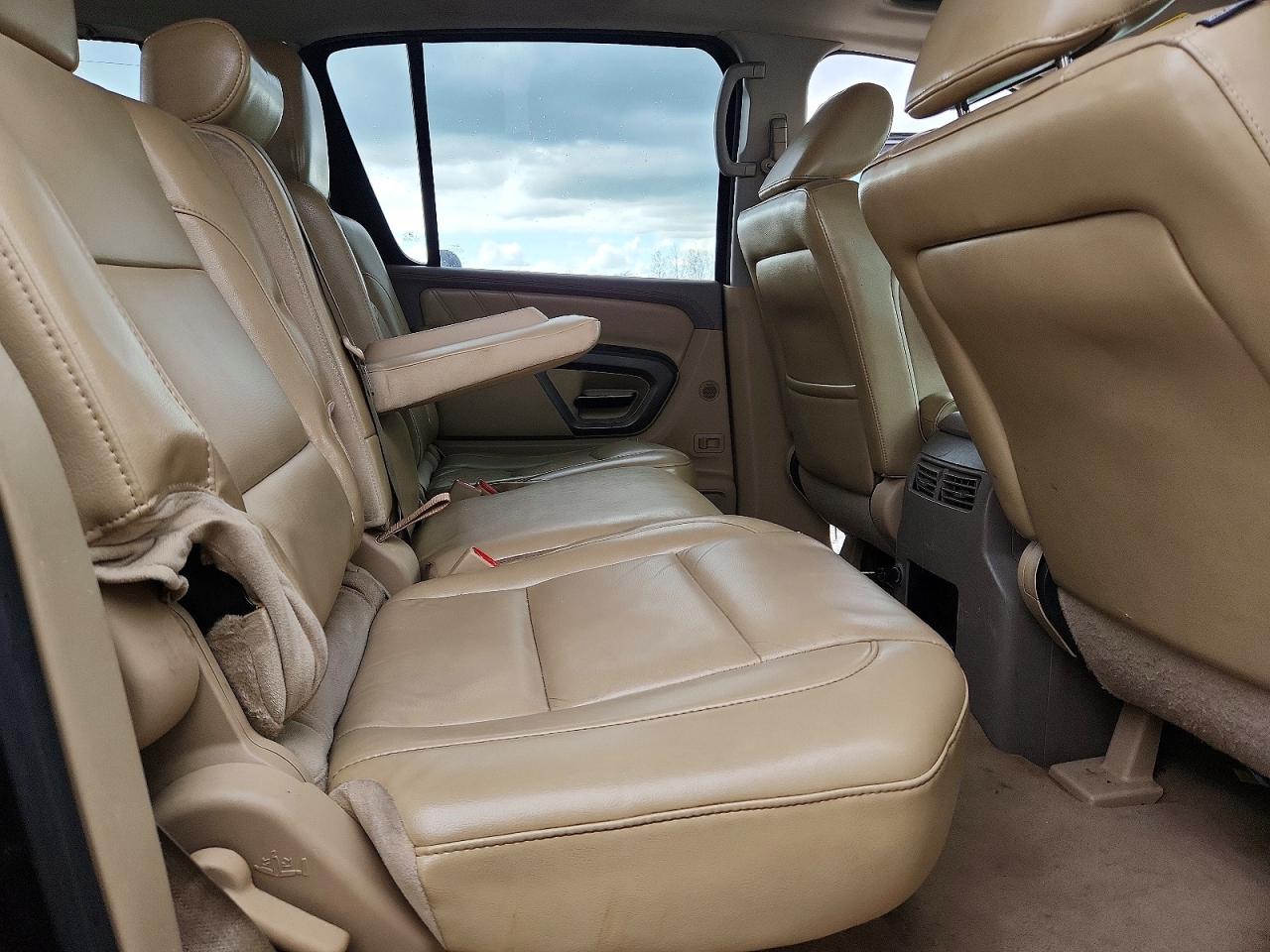 Nissan Armada Sl