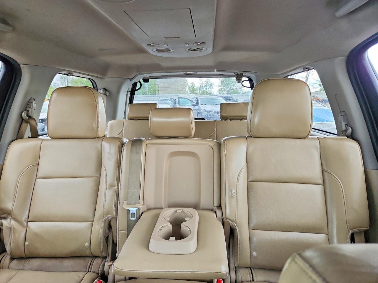 Nissan Armada Sl