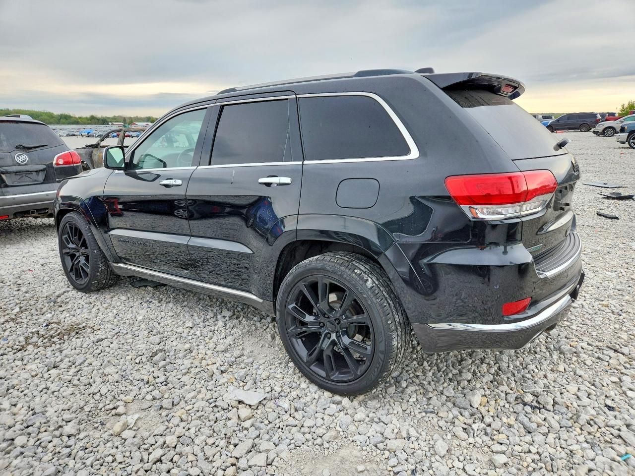 Jeep Cherokee Summit