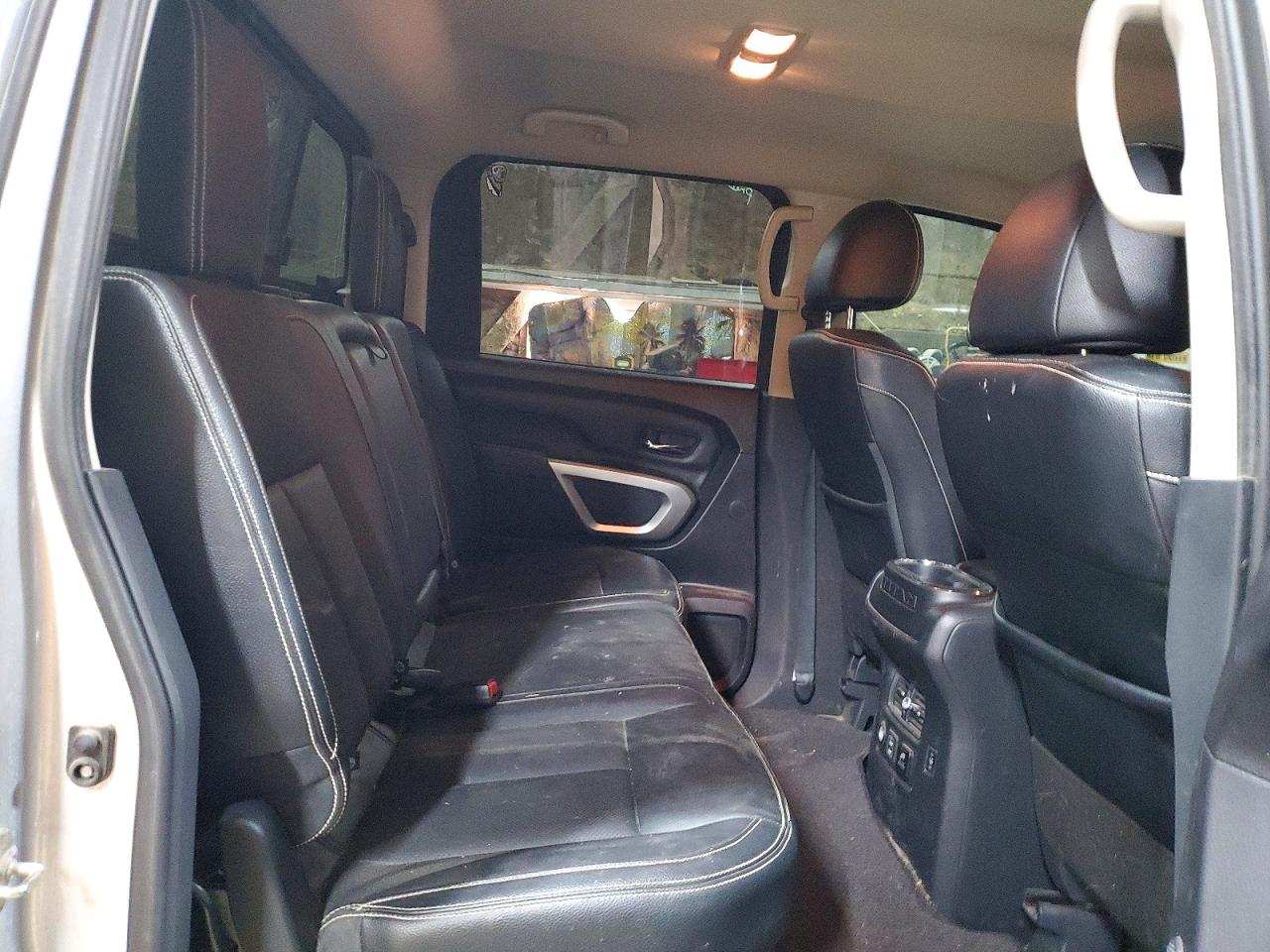 Nissan Titan Pro-4x