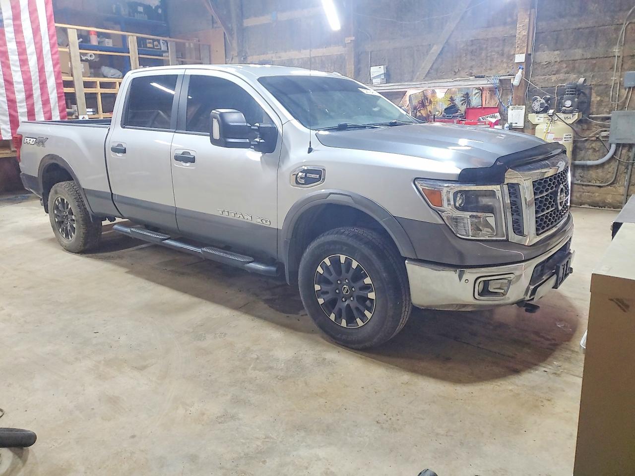 Nissan Titan Pro-4x