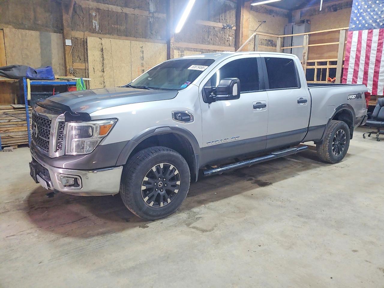 Salvage Nissan Titan Image