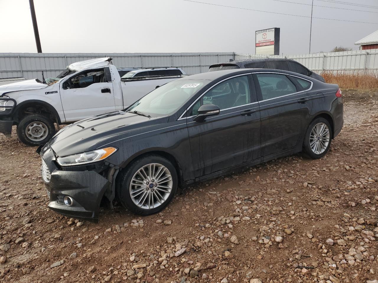 Salvage Ford Fusion Image