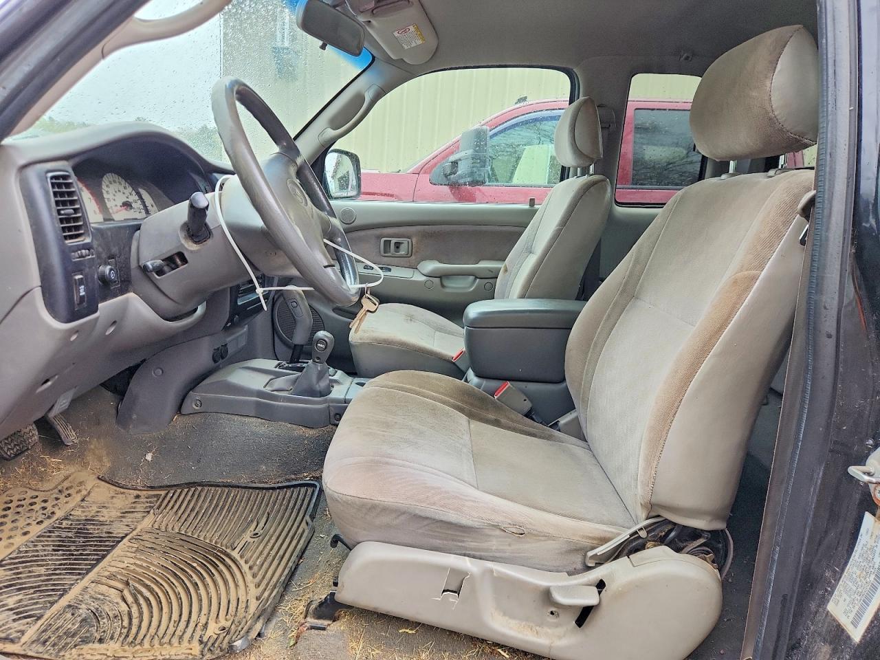 Toyota Tacoma Xtracab