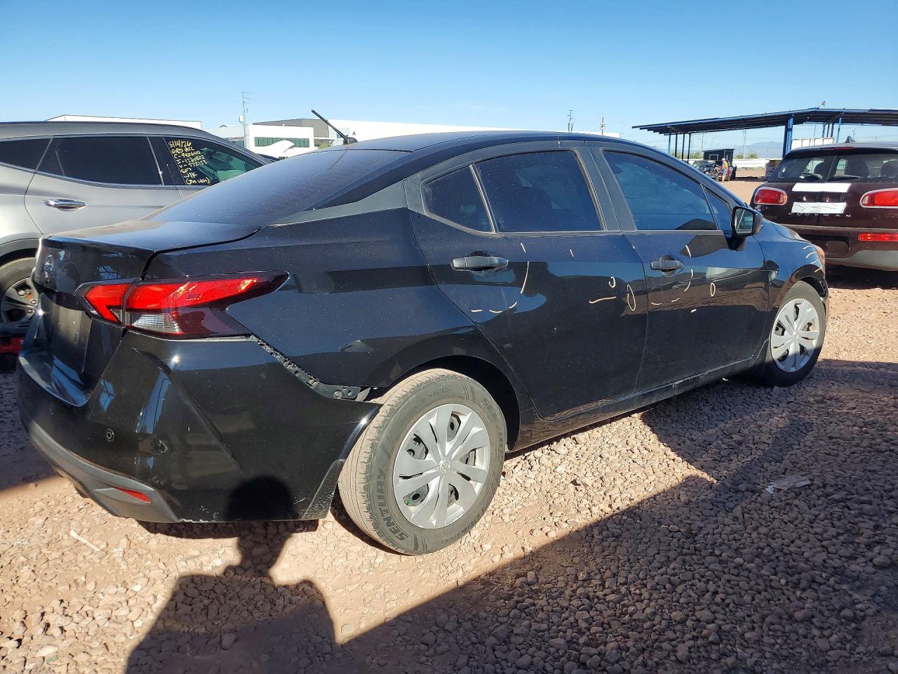 Nissan Versa S