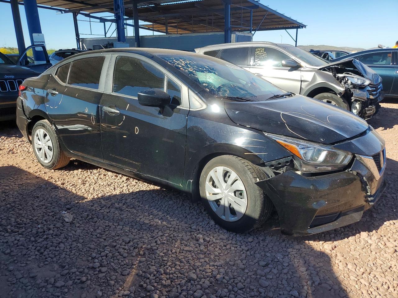 Nissan Versa S