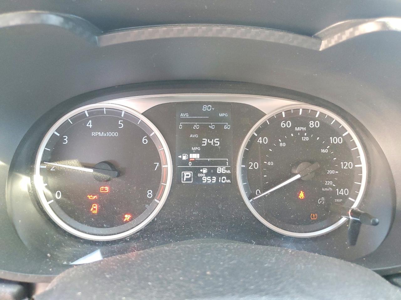 Nissan Versa S