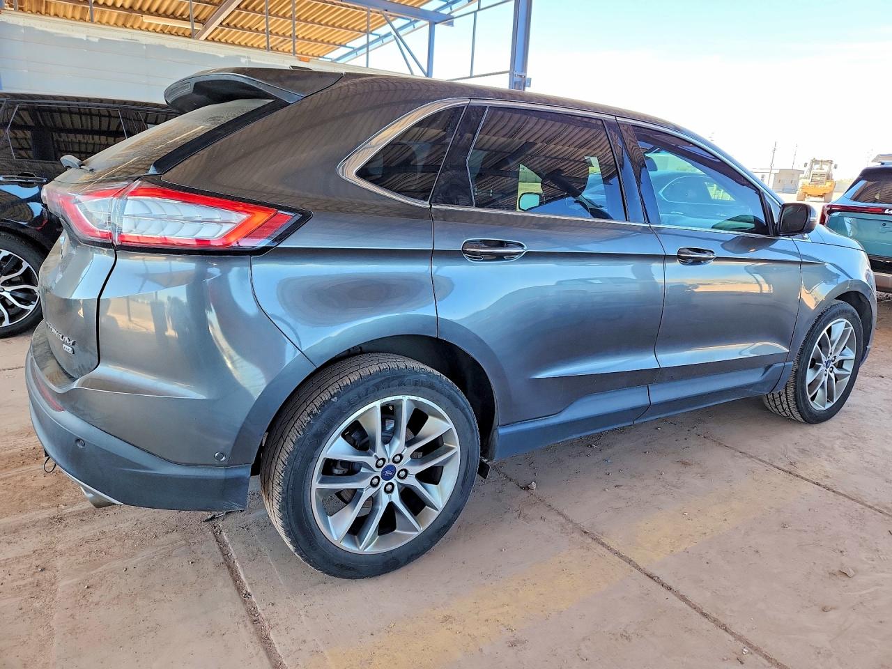 Ford Edge Titanium