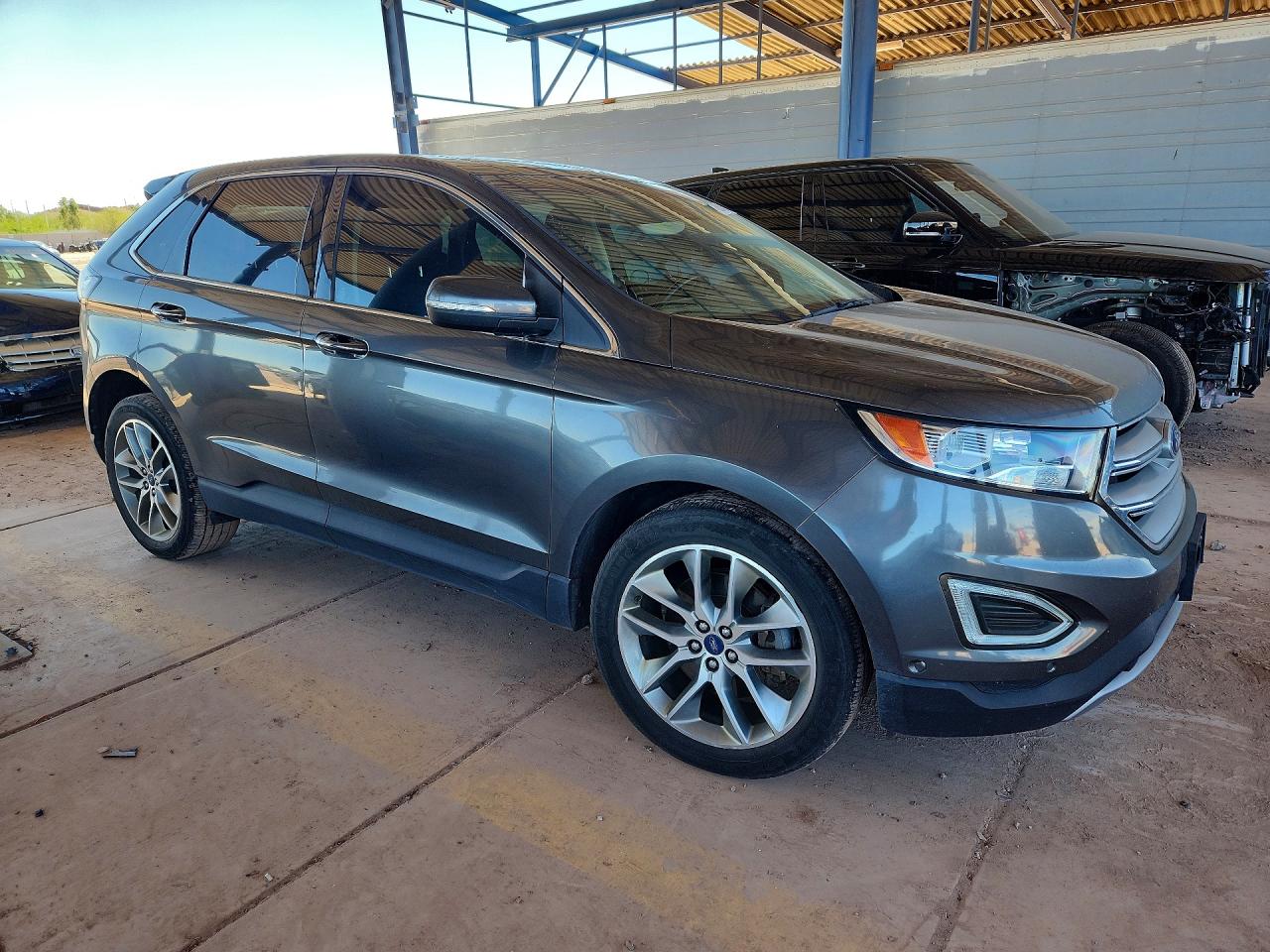 Ford Edge Titanium