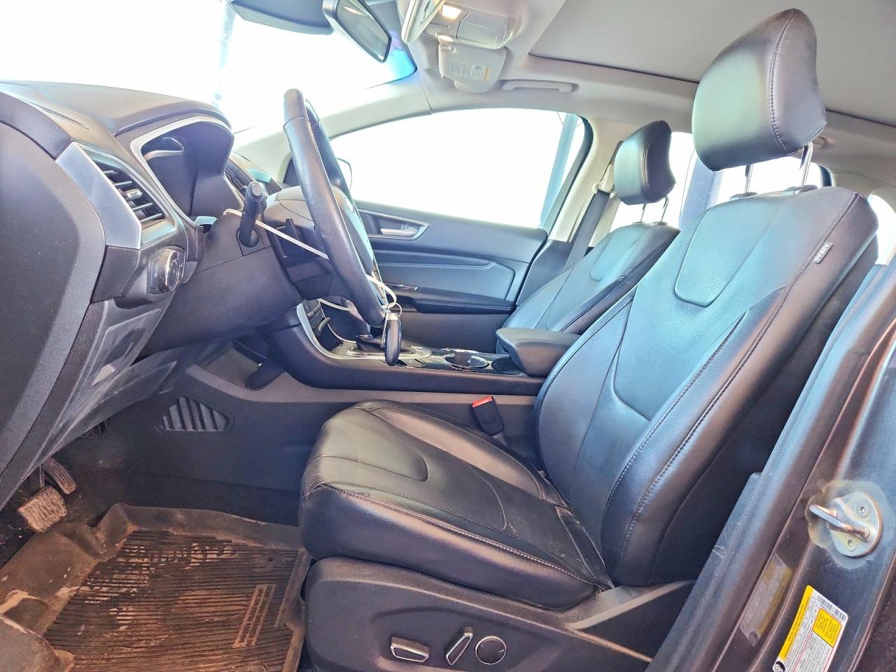 Ford Edge Titanium