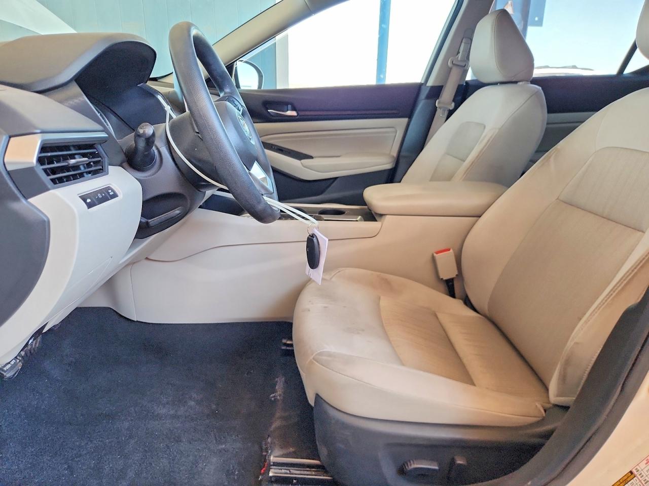 Nissan Altima S