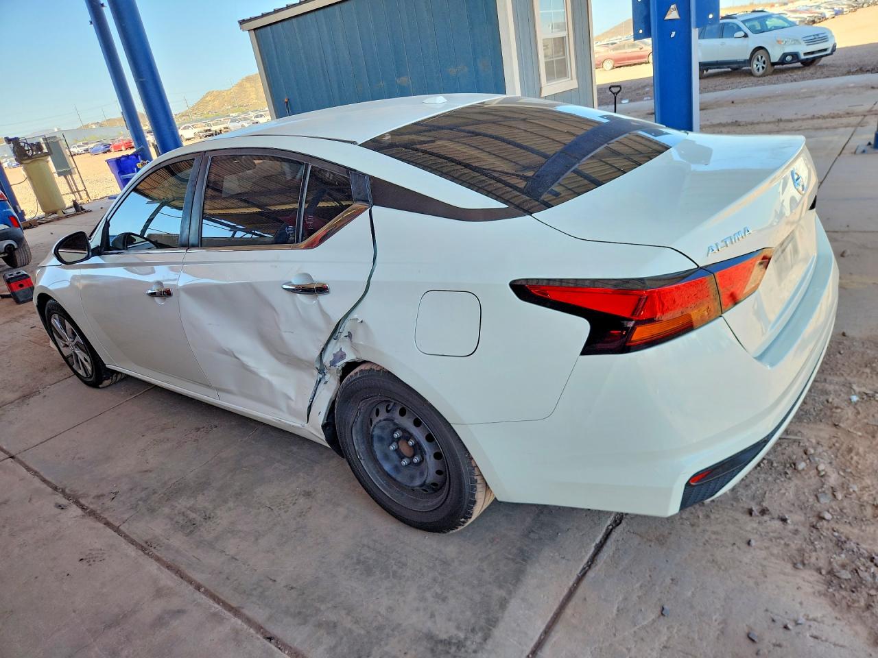 Nissan Altima S