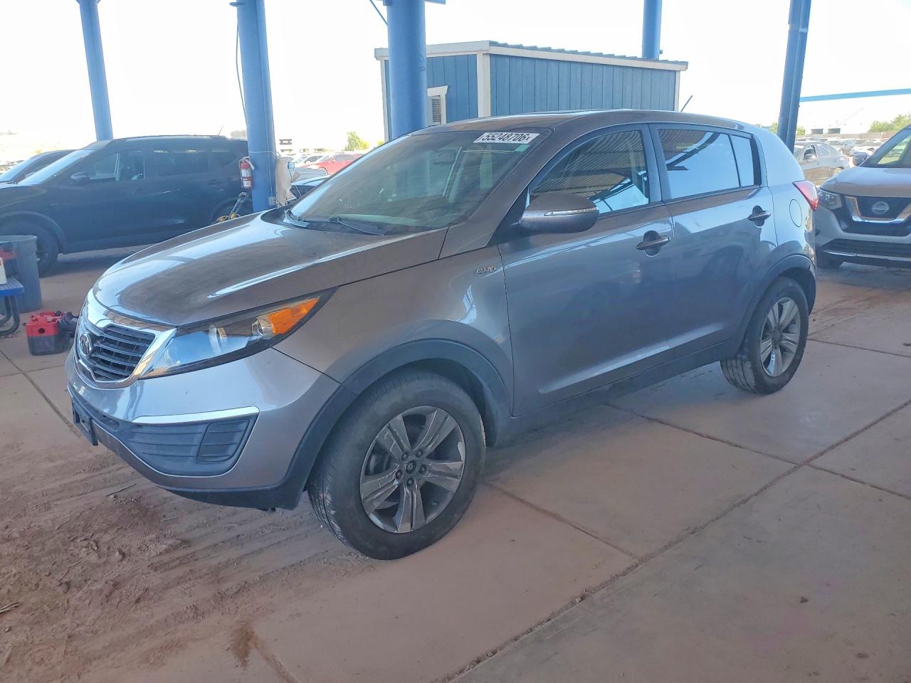 Salvage Kia Sportage Image