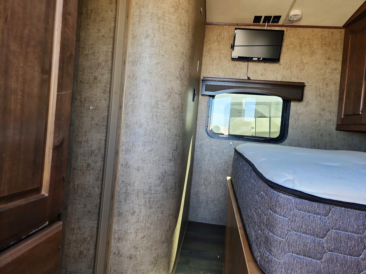 Outdoors Rv Recreation