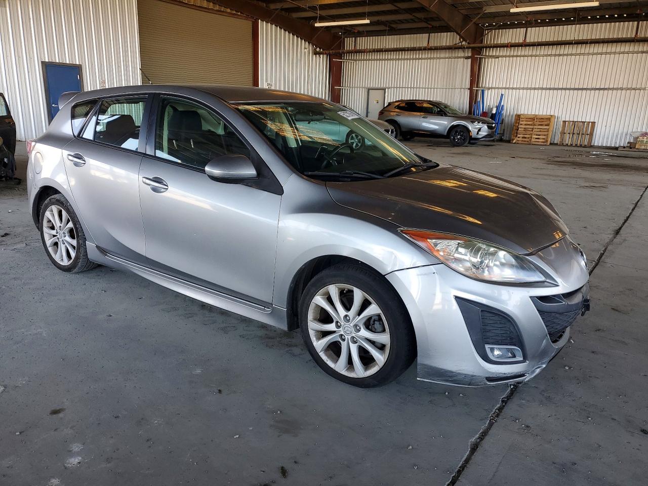 Mazda Mazda3 S