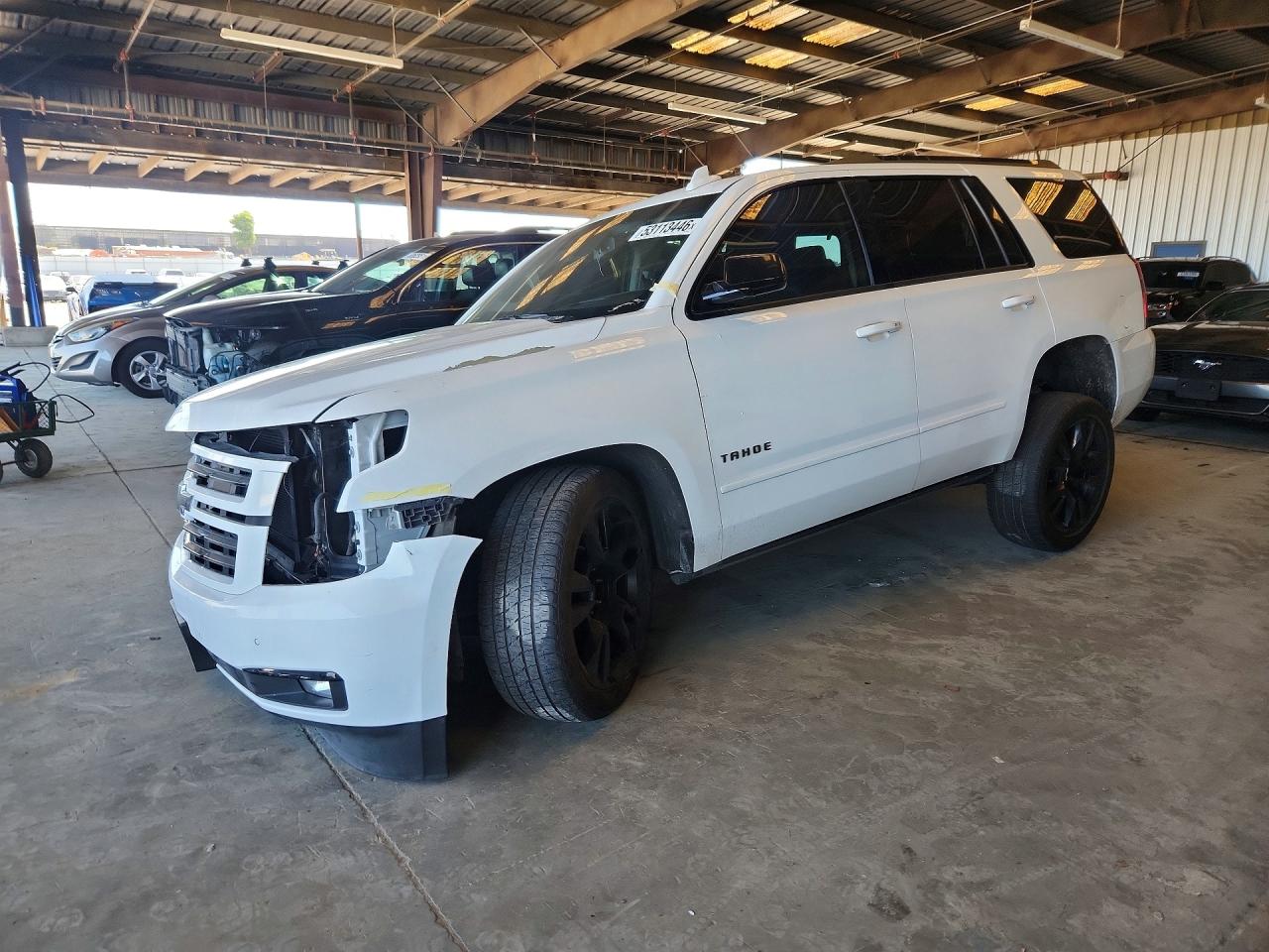 Salvage Chevrolet Tahoe Image