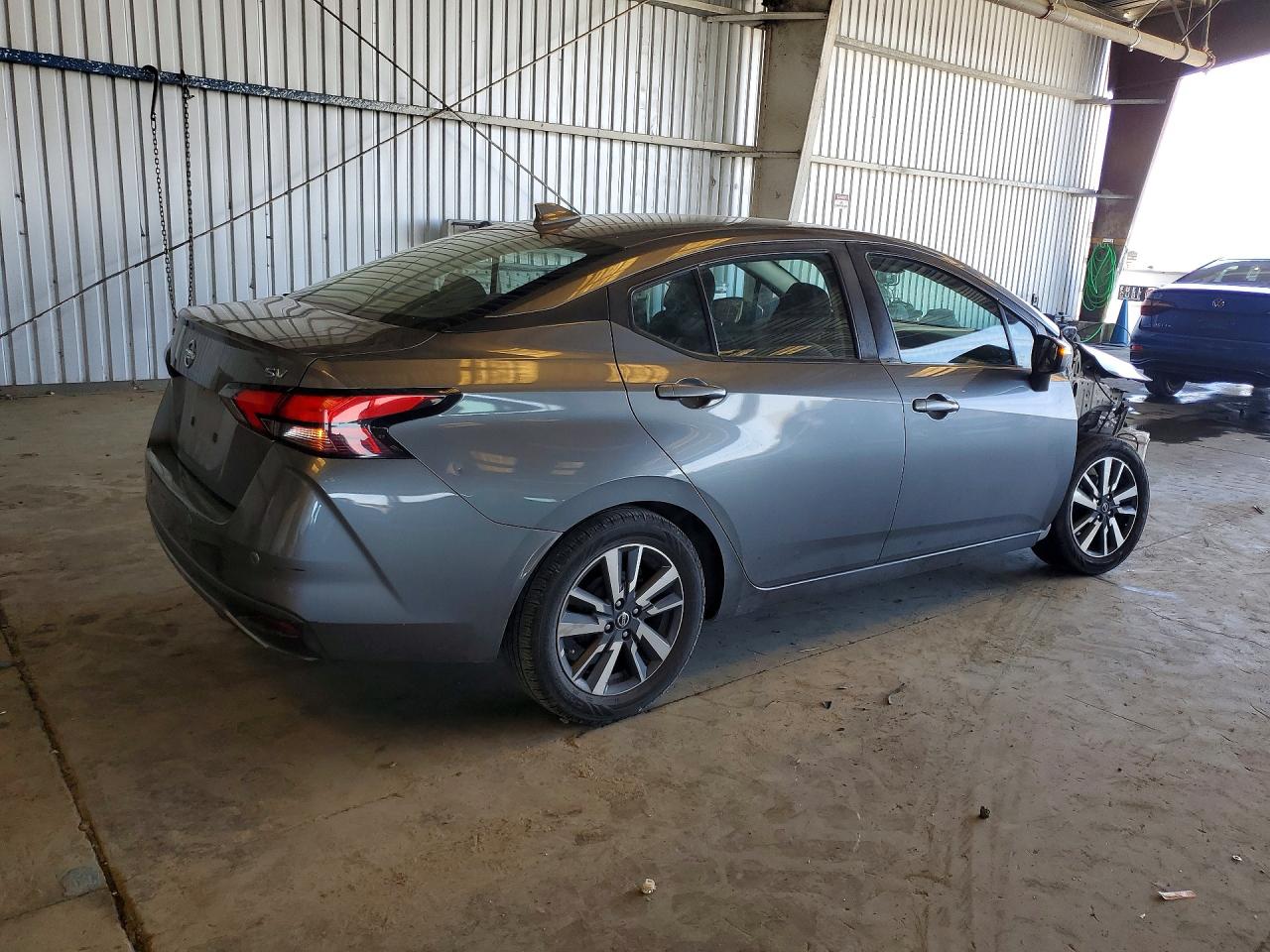 Nissan Versa Sv