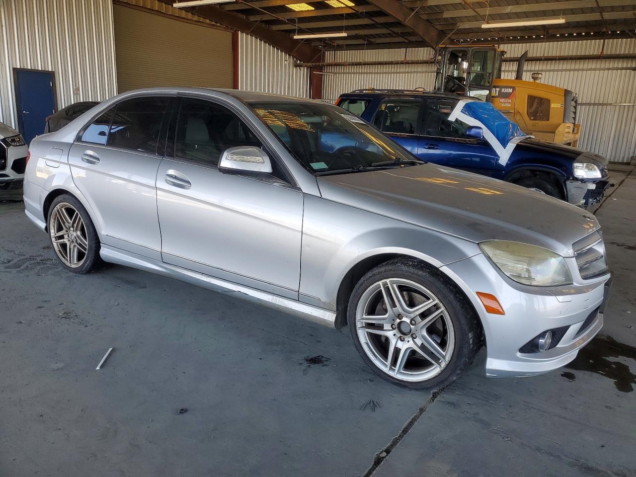 Mercedes-Benz C-Class 350