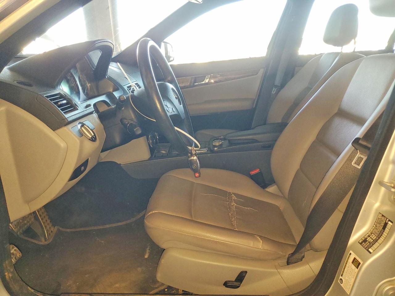 Mercedes-Benz C-Class 350