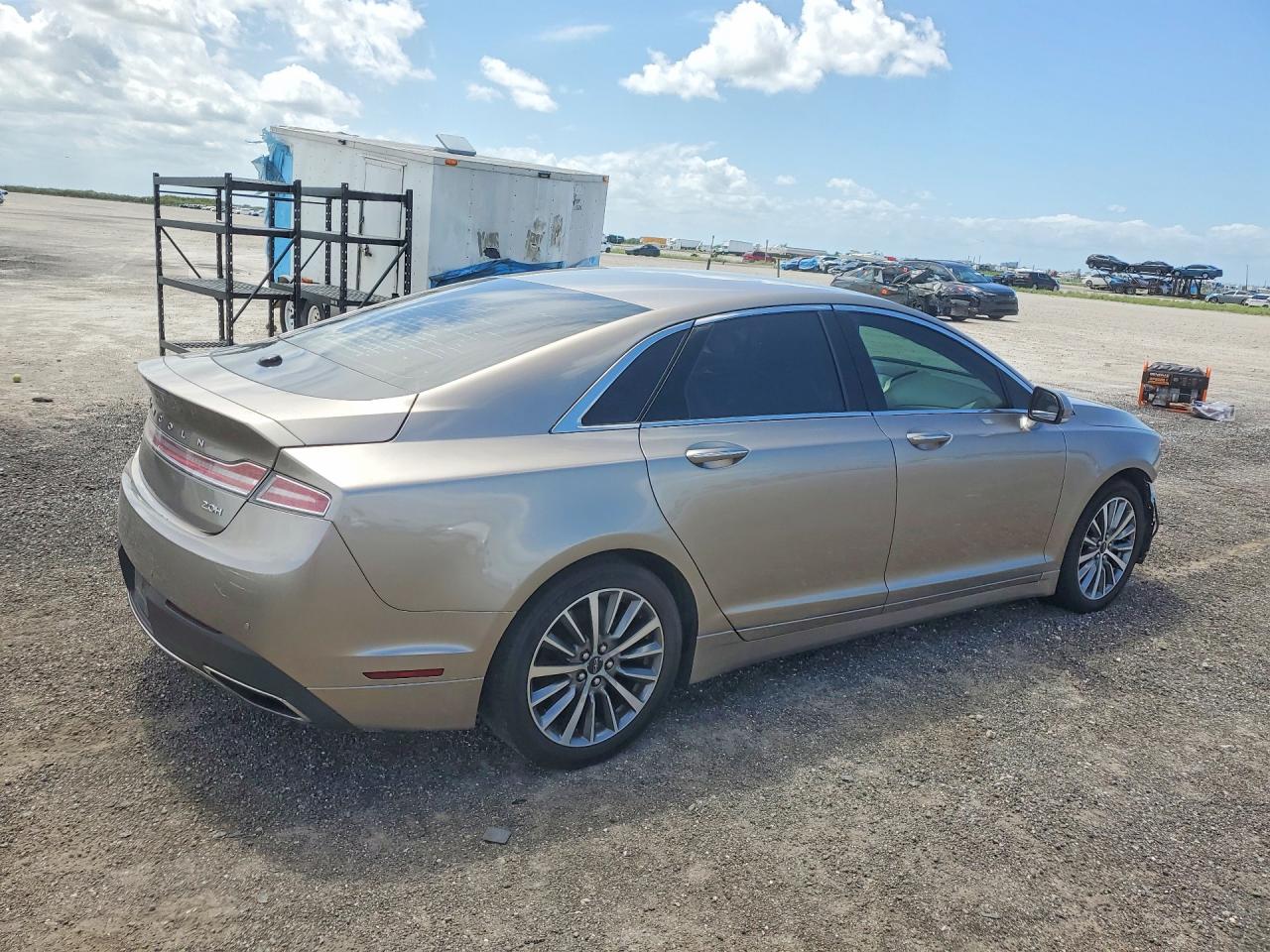 Lincoln MKZ Hybrid Select