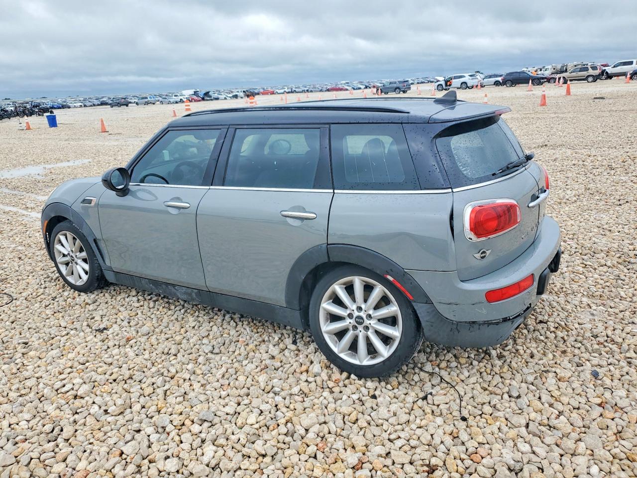 MINI Cooper Clubman