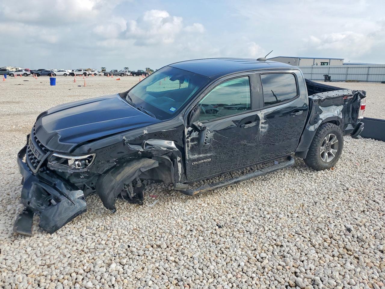Salvage Chevrolet Colorado Image