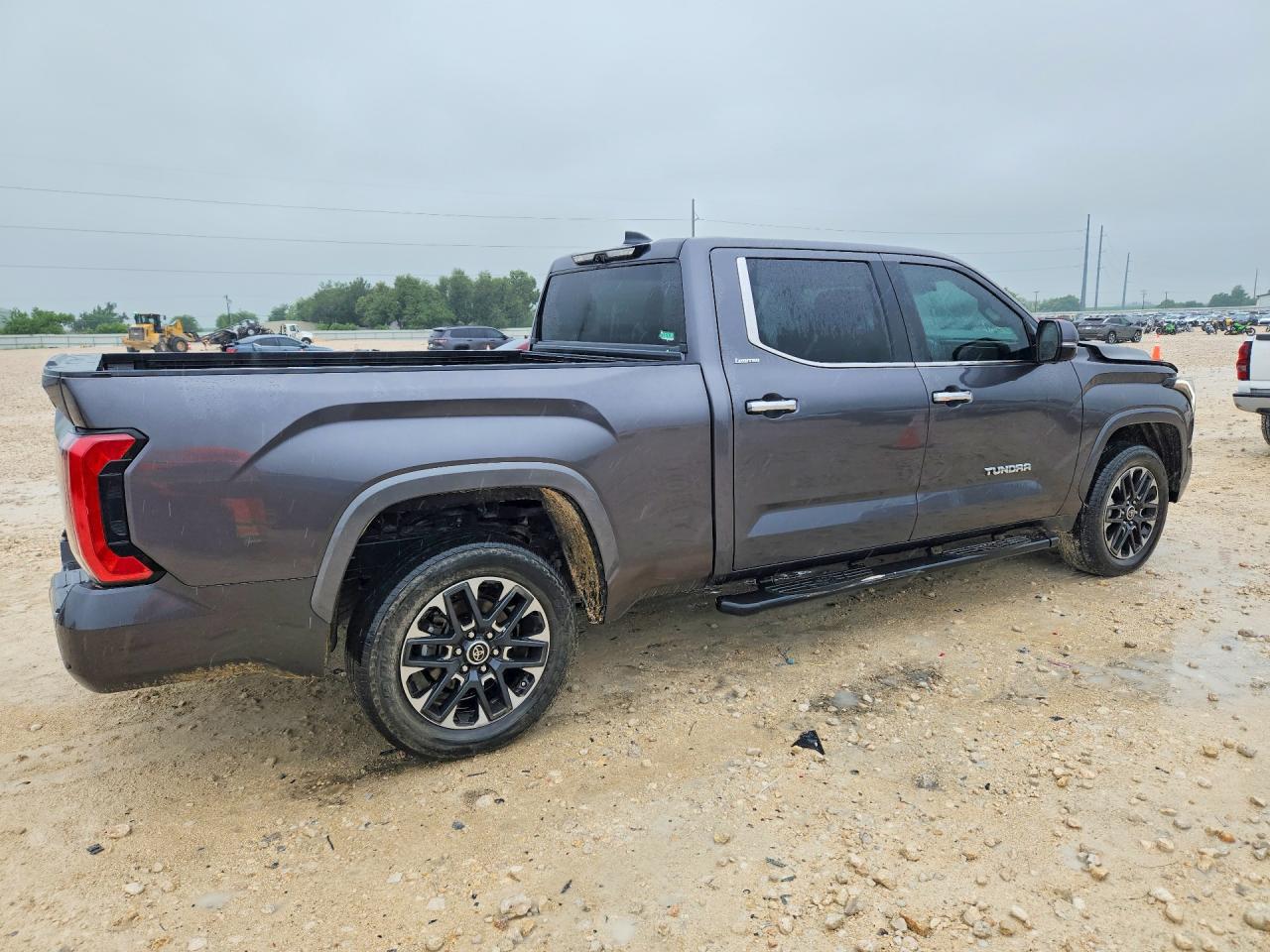 Toyota Tundra Crewmax Limited