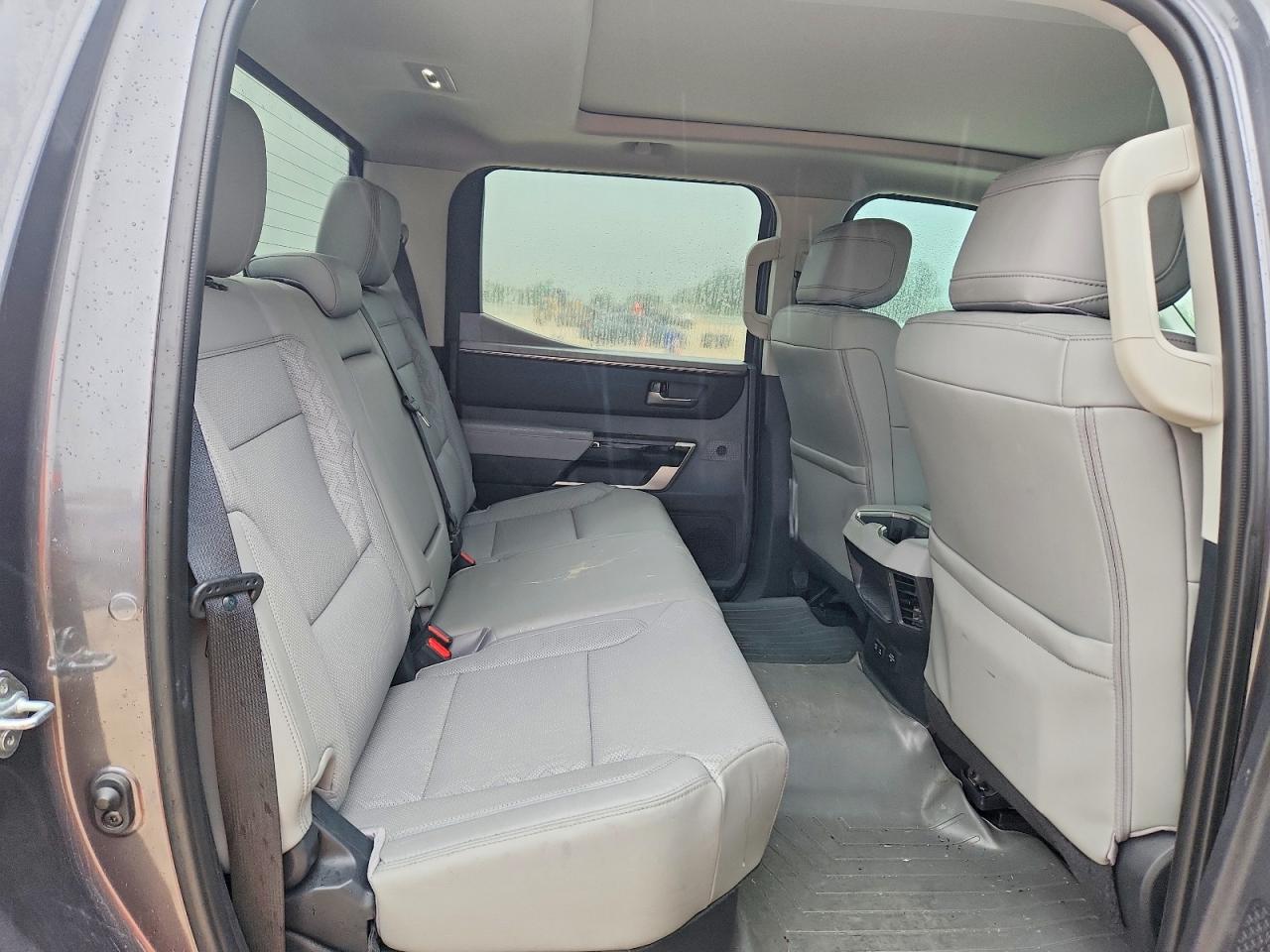 Toyota Tundra Crewmax Limited