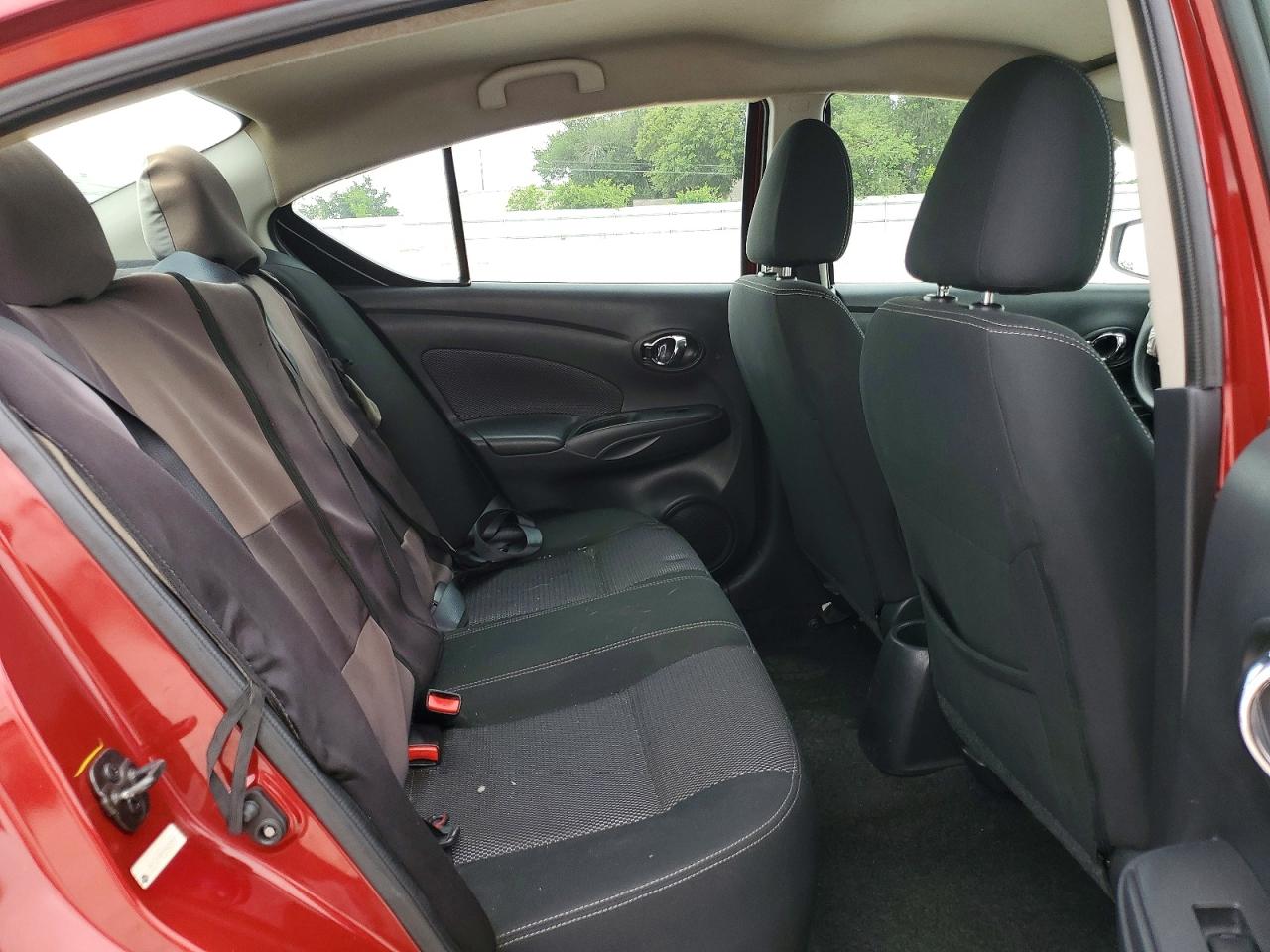 Nissan Versa 1.6 Sv