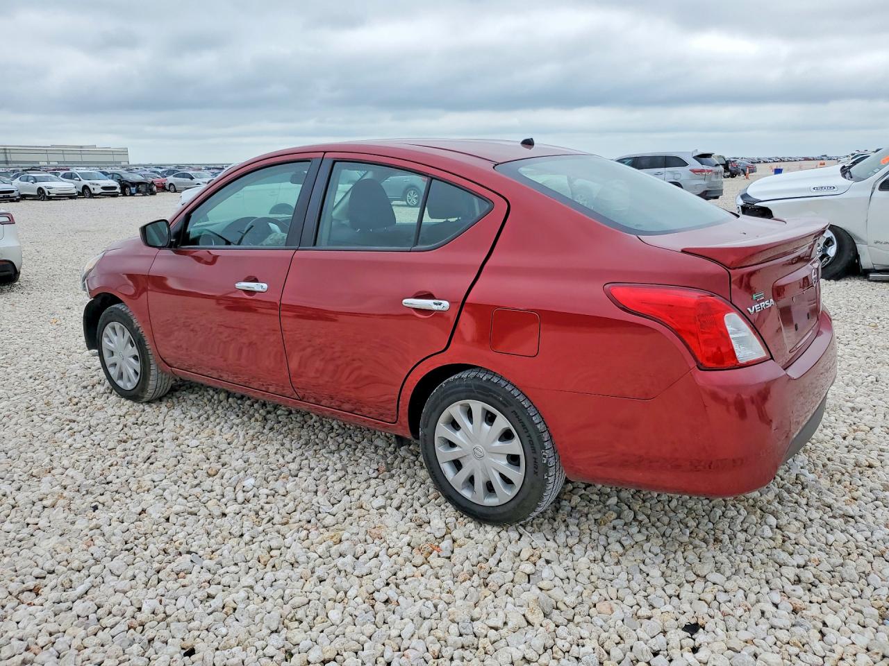 Nissan Versa 1.6 Sv