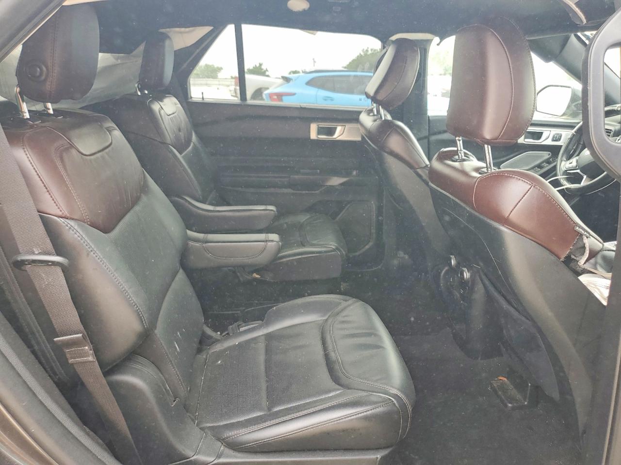 Ford Explorer Platinum