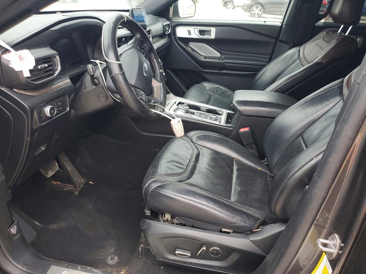 Ford Explorer Platinum