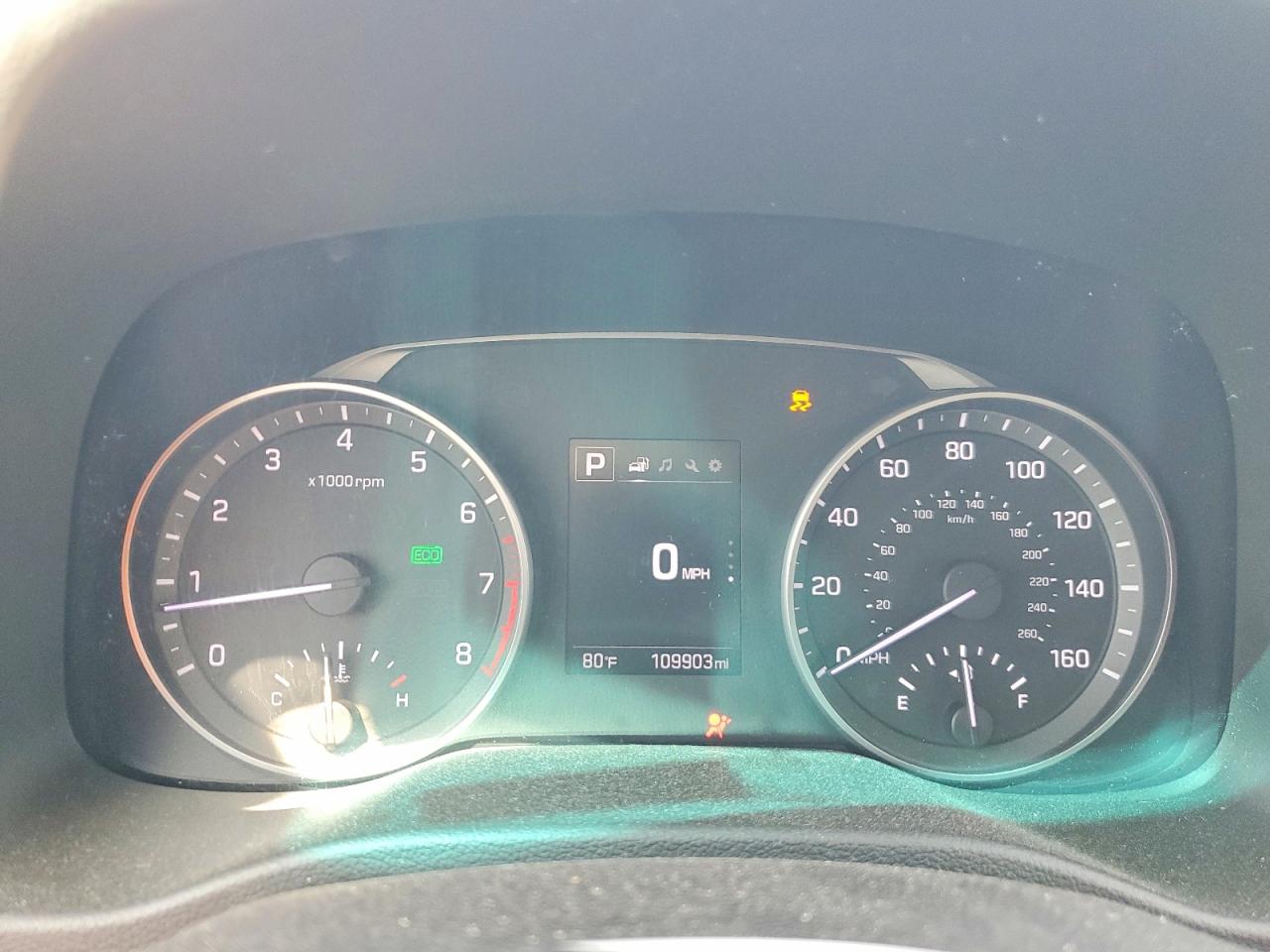 Hyundai ELANTRA Value Edition