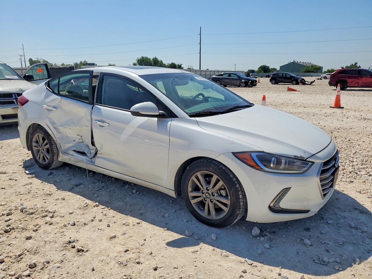 Hyundai ELANTRA Value Edition