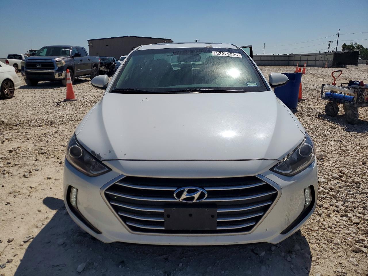 Hyundai ELANTRA Value Edition