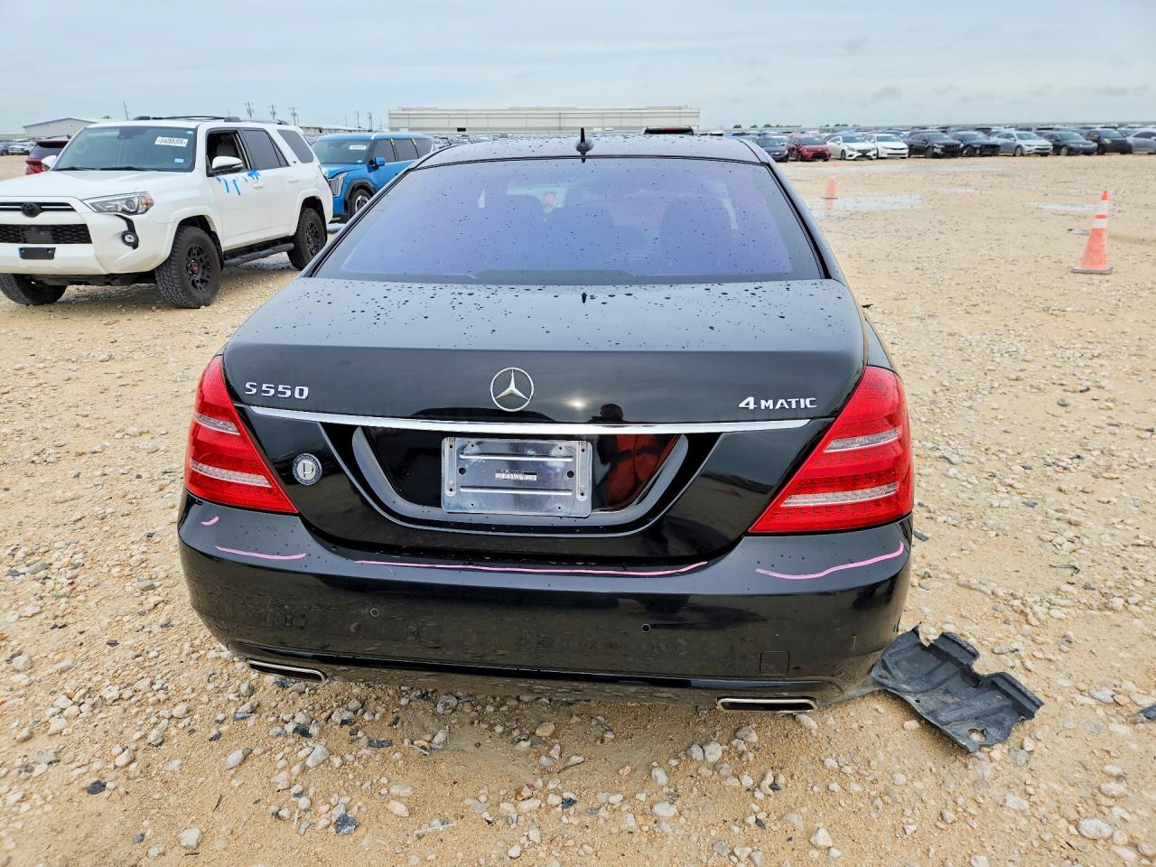 Mercedes-Benz S-Class 550 4matic