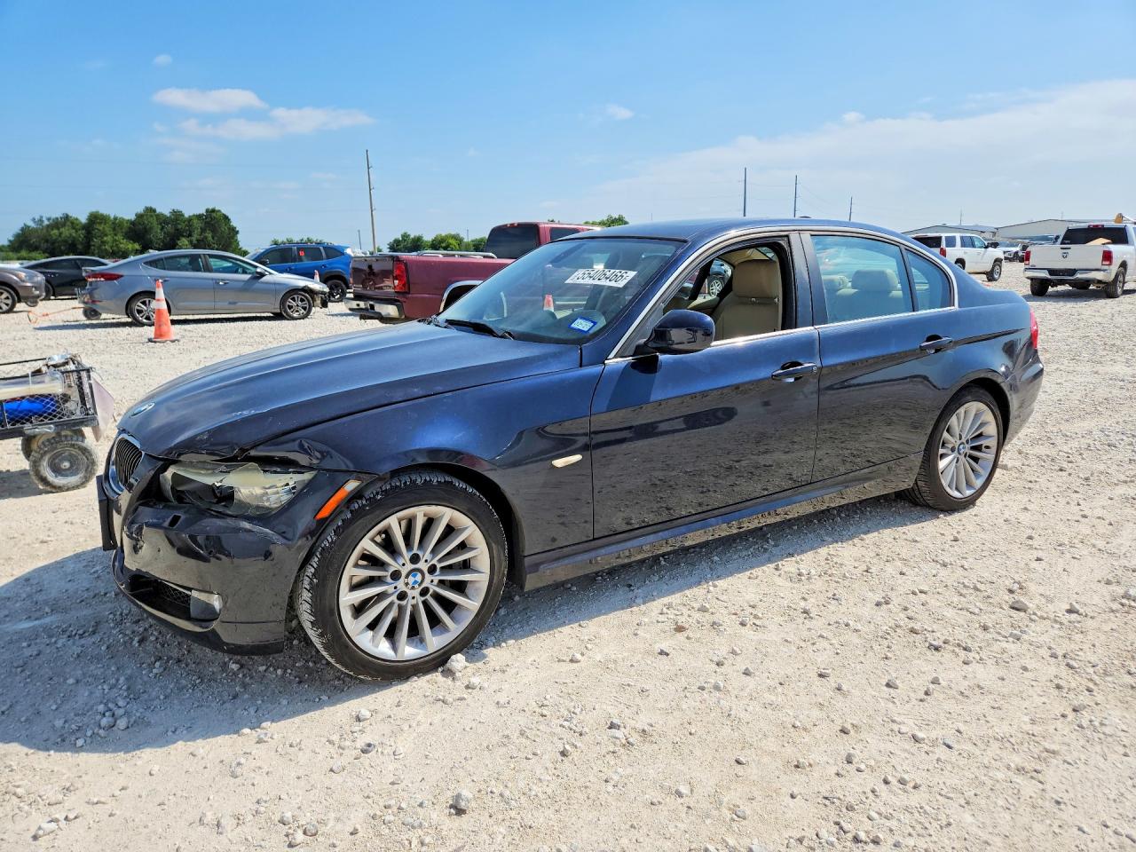 Salvage BMW 3 Series Image