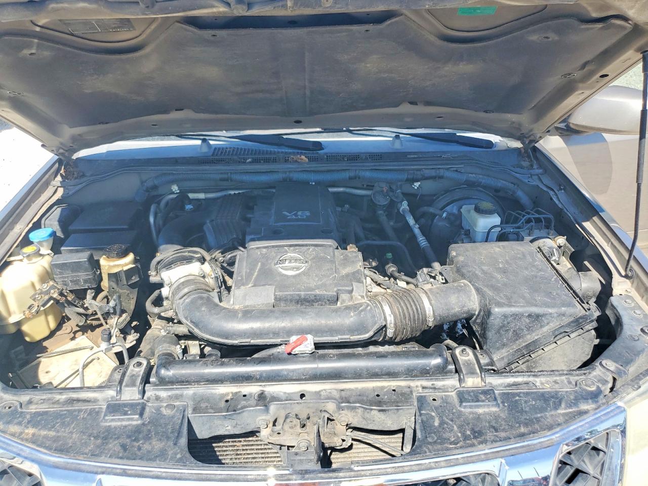 Nissan Pathfinder S