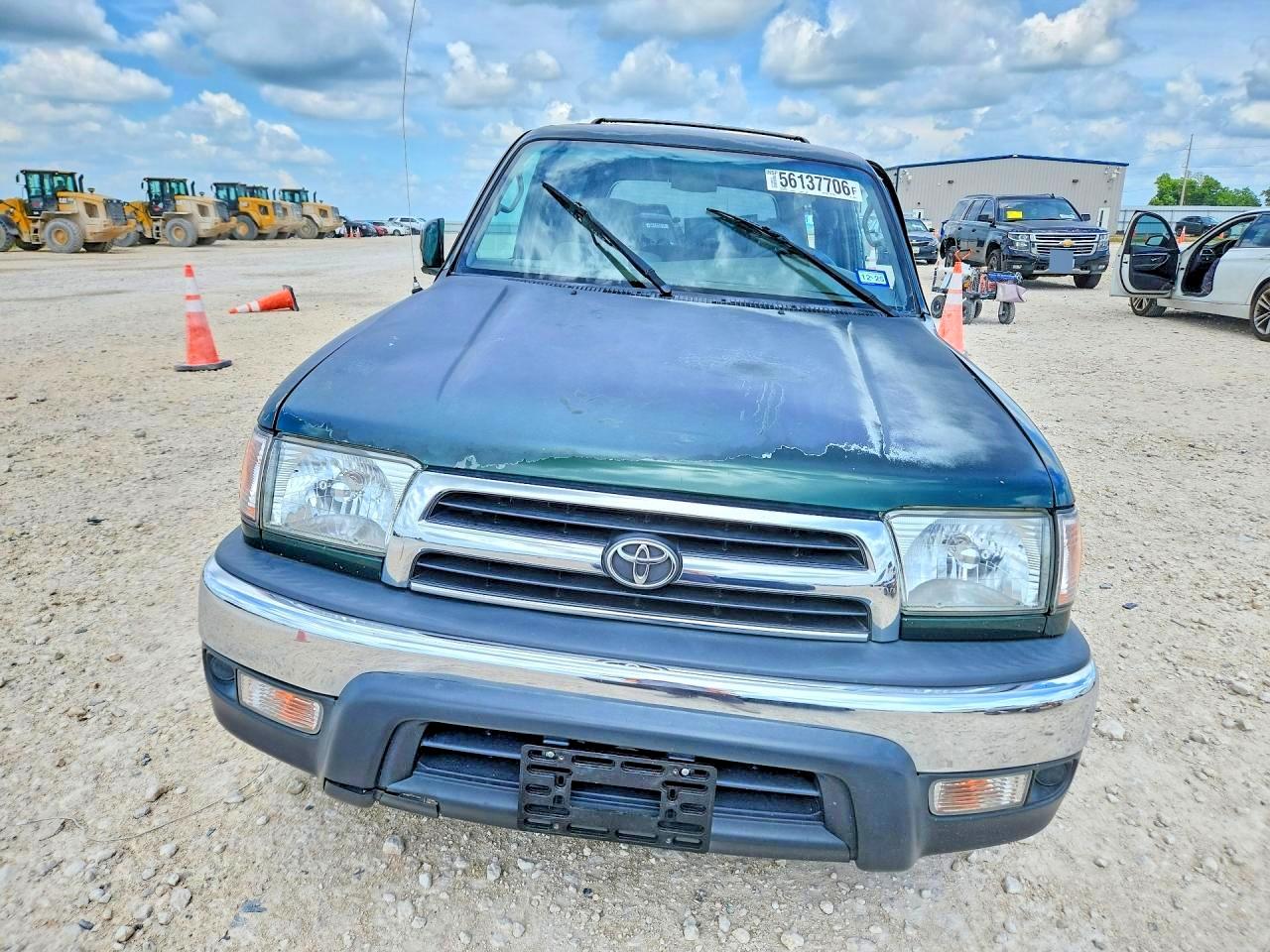 Toyota 4Runner Sr5
