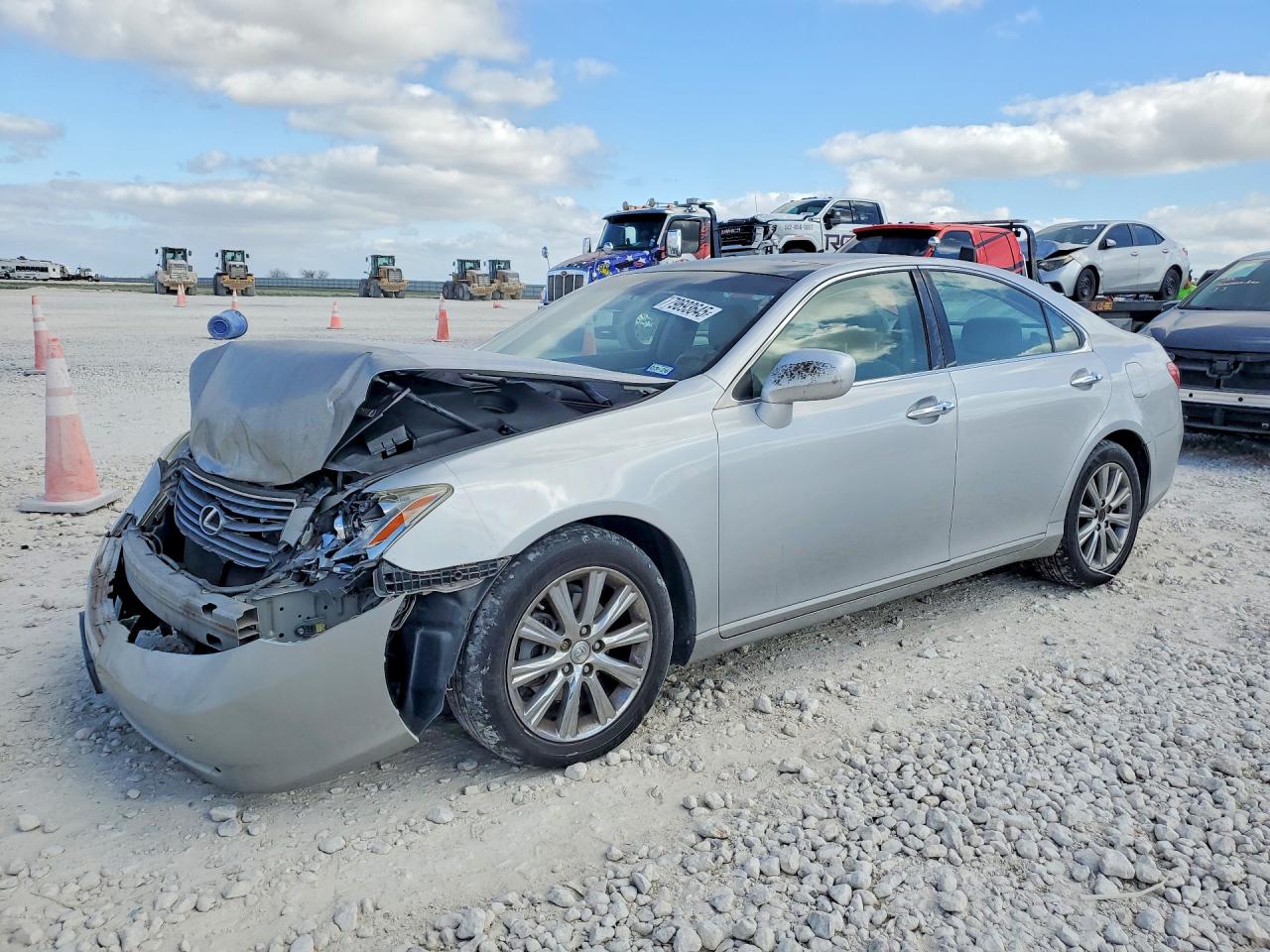 Salvage Lexus Es Image