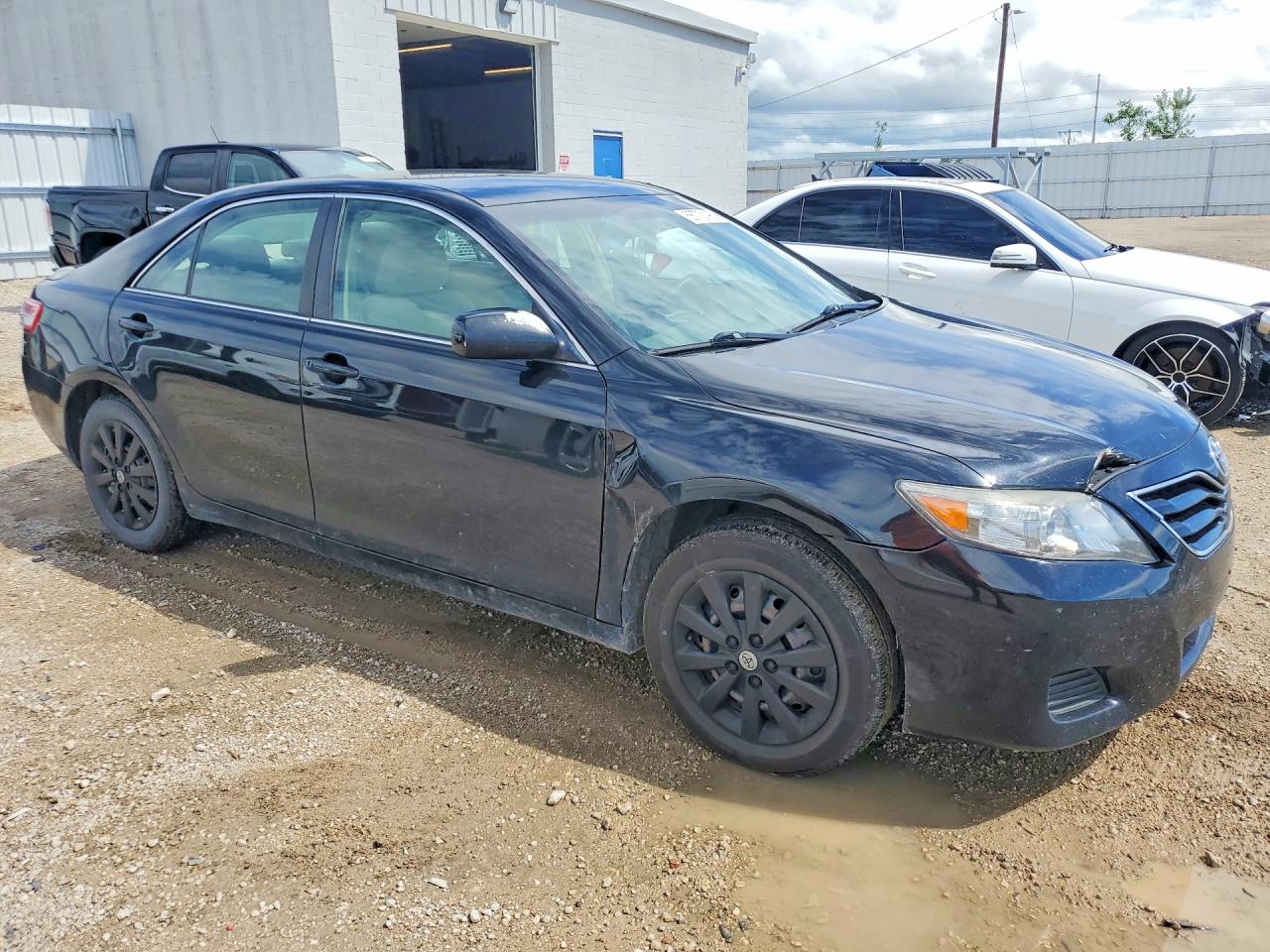 Toyota Camry Base