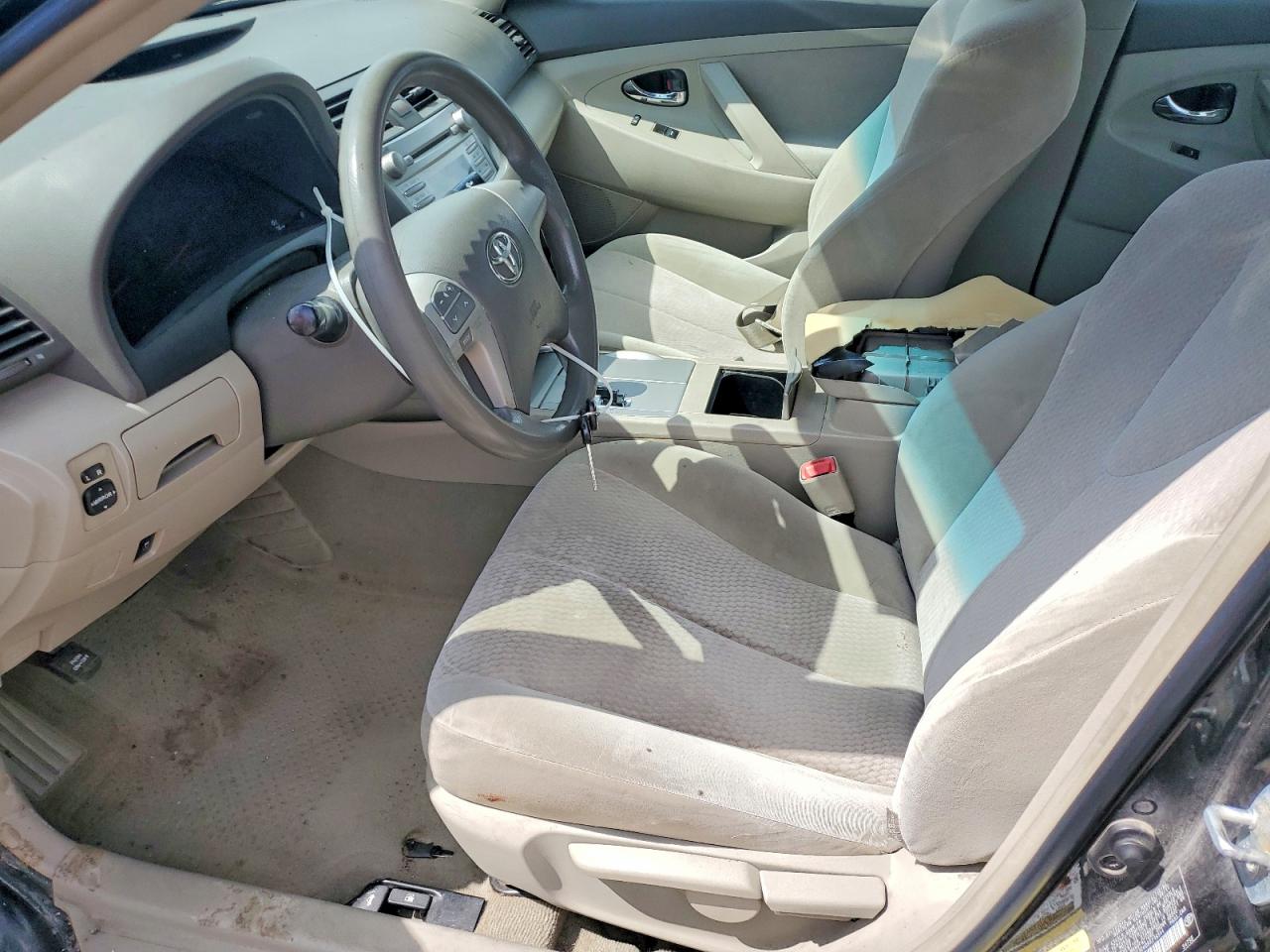 Toyota Camry Base