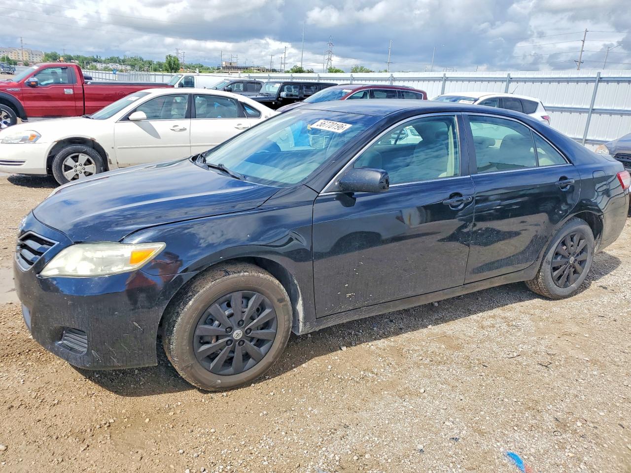 Salvage Toyota Camry Image