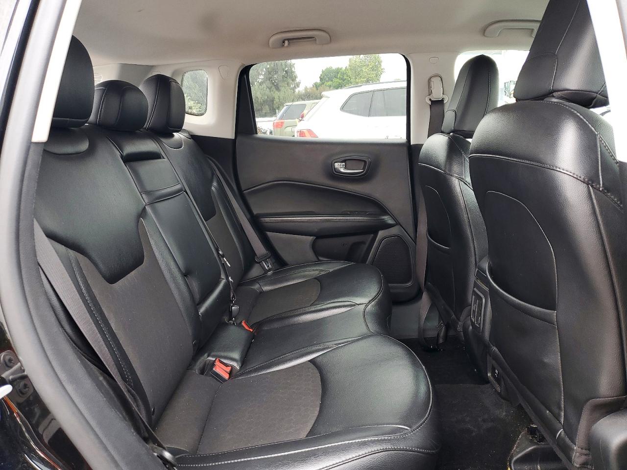 Jeep Compass Latitude