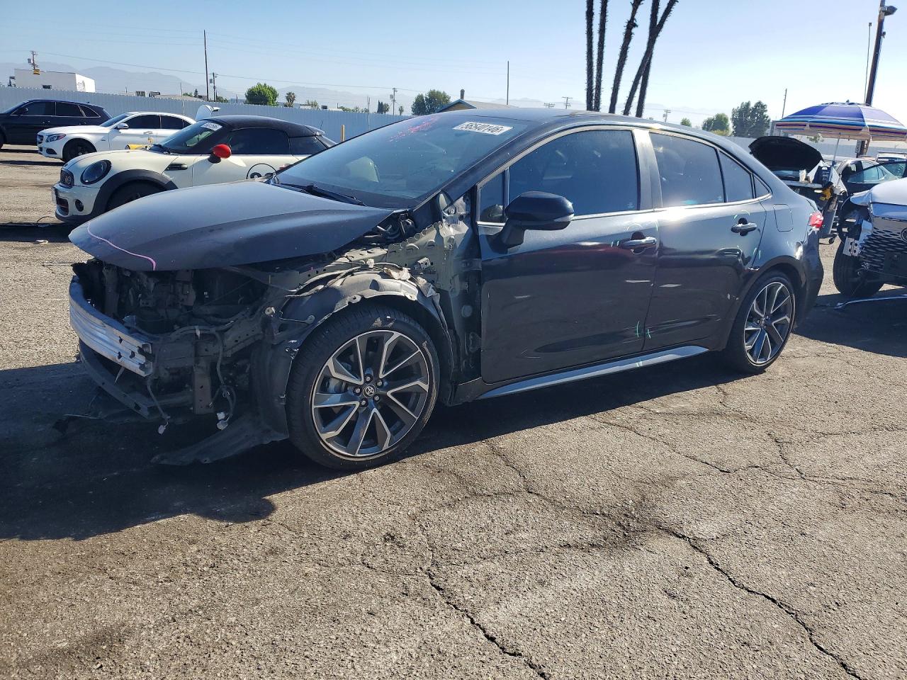 Salvage Toyota Corolla Image