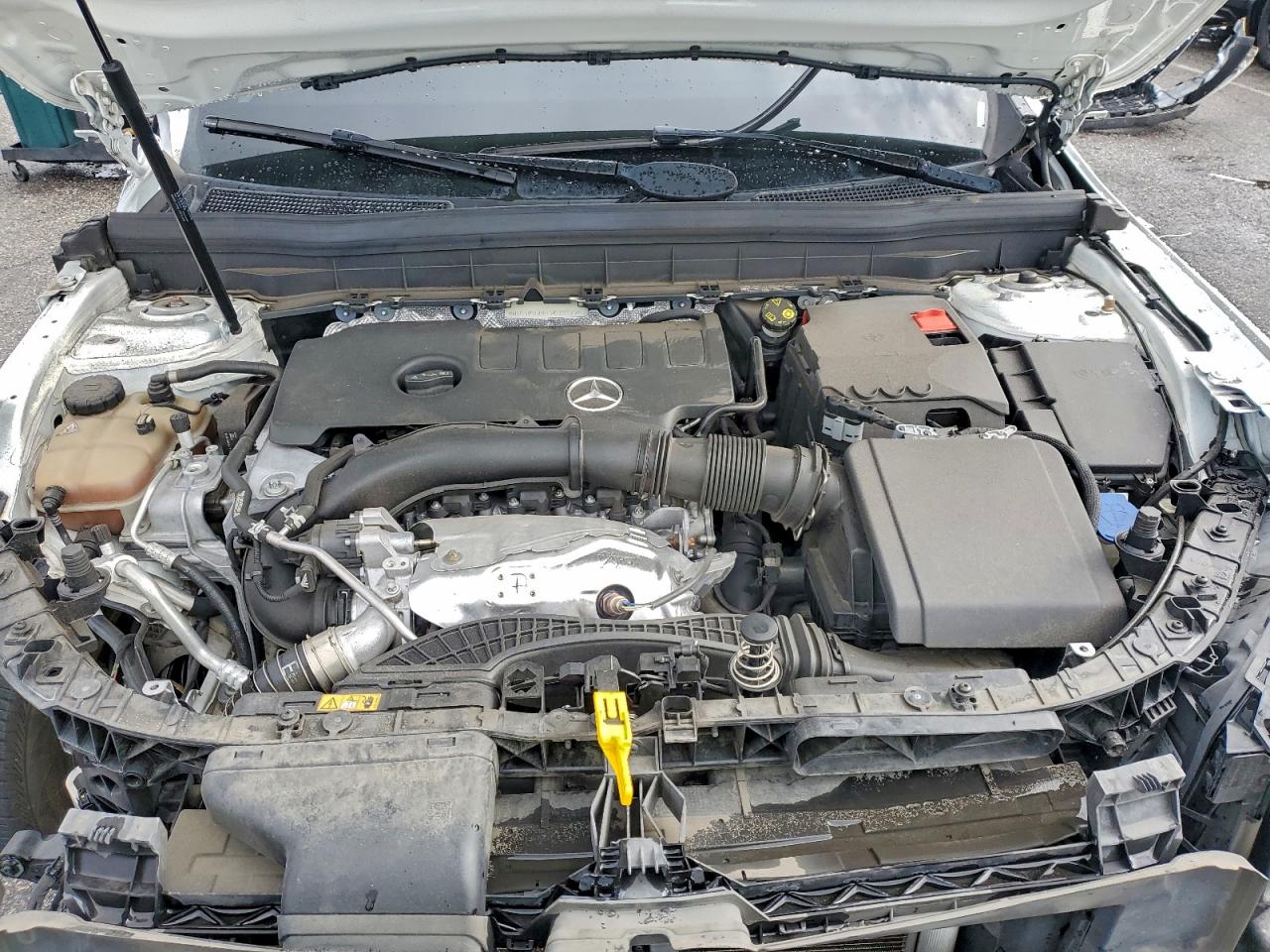 Mercedes-Benz GLB 250
