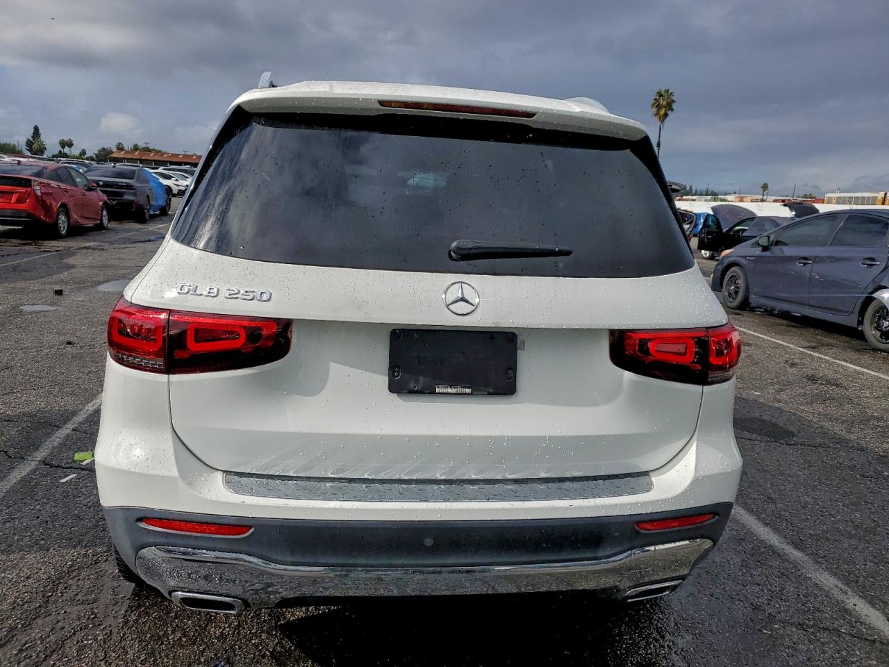 Mercedes-Benz GLB 250