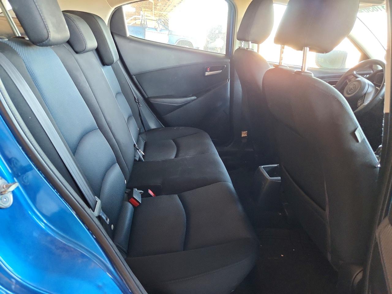 Toyota Yaris Le